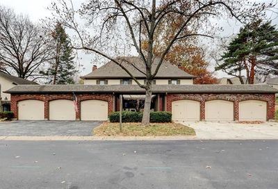 10202 Robinson Street Overland Park KS 66212