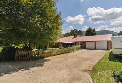 450 Chambers Road Waynesville NC 28786