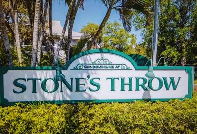 6826 Stones Throw Circle N St Petersburg FL 33710