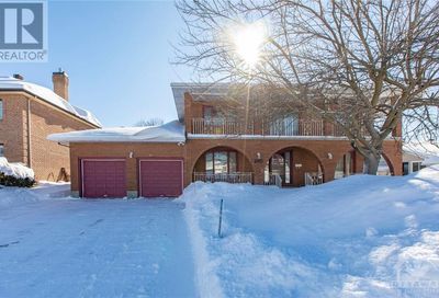 1802 KINGSDALE AVENUE Ottawa ON K1T1H8