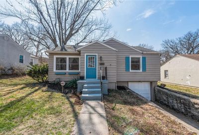 911 E 100th Terrace Kansas City MO 64131