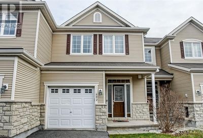 602 PAMPLONA PRIVATE Ottawa ON K2J5T3