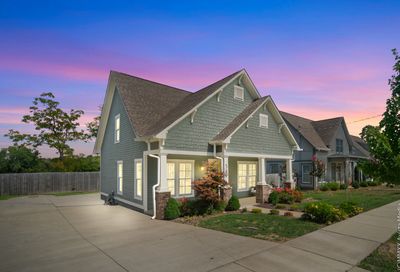 542 Acklen Park Dr Nashville TN 37205
