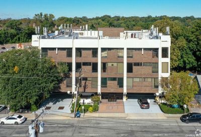 107 Northern Boulevard Great Neck NY 11021