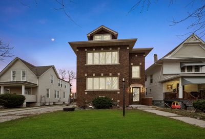 1309 S 7th Avenue Maywood IL 60153