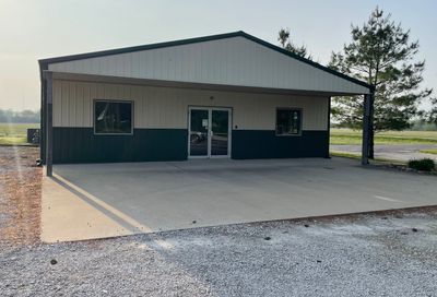 507 S City Line Road Newman IL 61942