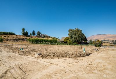 1812 North Road Wenatchee WA 98801