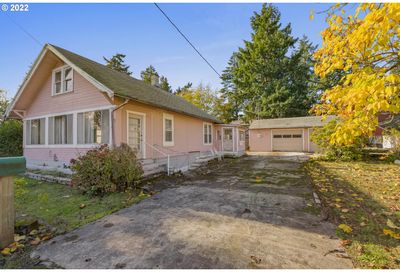 7341 SE 70th Ave Portland OR 97206