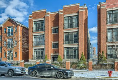 4857 N Winthrop Avenue Chicago IL 60640