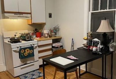 3059 N Leavitt Street Chicago IL 60618