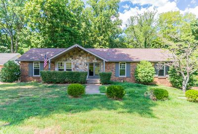 253 E Porters Bluff Rd Clarksville TN 37040