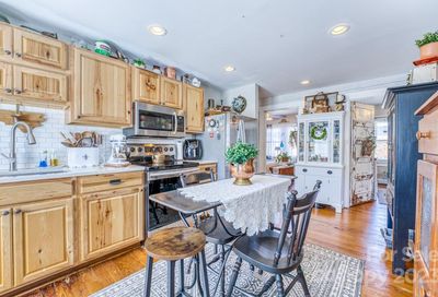 102 Morgan Street Swannanoa NC 28778
