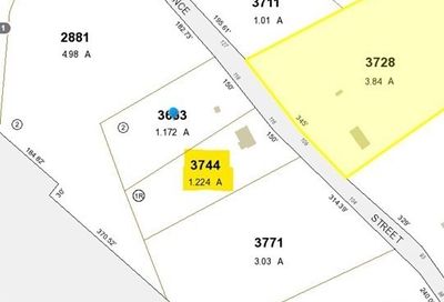 116 & 118 Providence St Uxbridge MA 01569