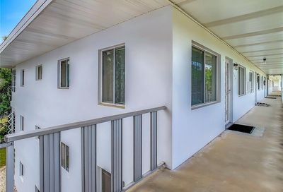 8533 110th Street Seminole FL 33772