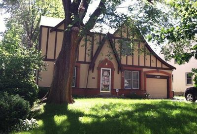 7327 Charlotte Street Kansas City MO 64131