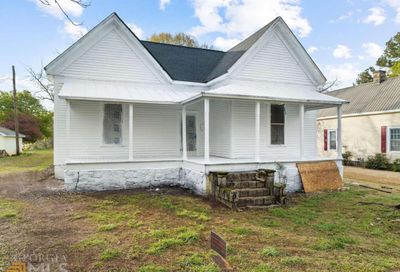 185 Oak Street Commerce GA 30529