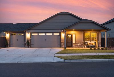2516 NW Ivy Avenue Redmond OR 97756