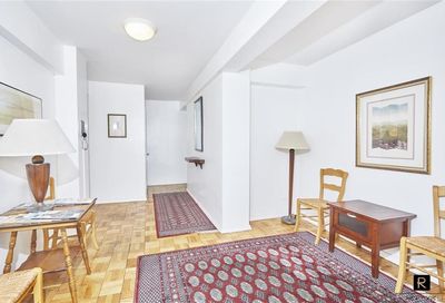 120 E 36th Street New York NY 10016