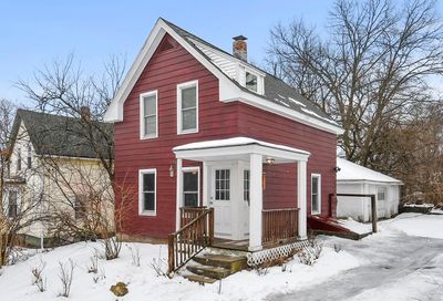 12 Rigby Place Clinton MA 01510