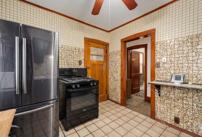 2835 N Mont Clare Avenue Chicago IL 60634