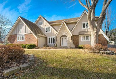 12704 Eaton Circle Leawood KS 66209