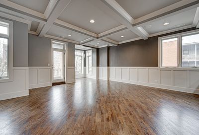 4021 S Ellis Avenue Chicago IL 60653