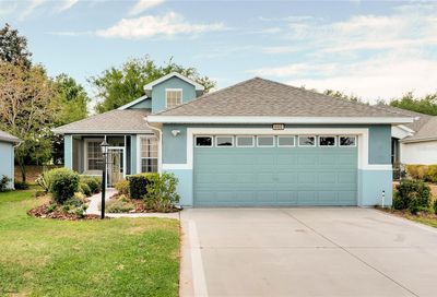 6400 Sailboat Avenue Tavares FL 32778