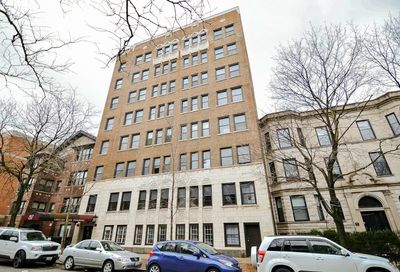 817 W Lakeside Place Chicago IL 60640
