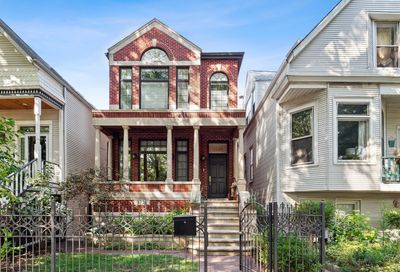 3726 N Hermitage Avenue Chicago IL 60613