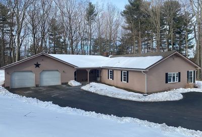 90 Ash St Spencer MA 01562