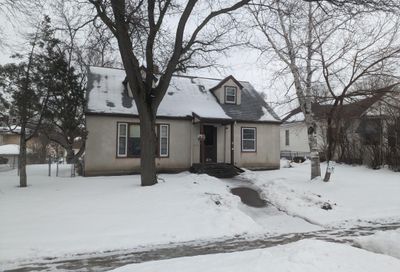 1363 6th Street Saint Paul MN 55106