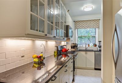 68-61 Yellowstone Boulevard Forest Hills NY 11375