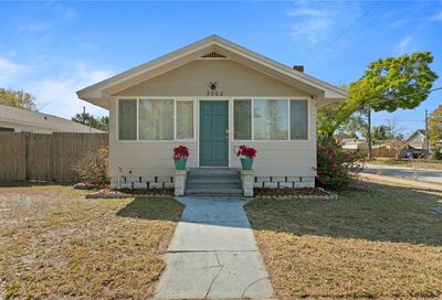 3962 Burlington Avenue N St Petersburg FL 33713