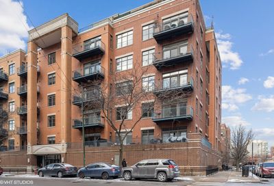 550 W Fulton Street Chicago IL 60661