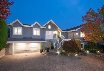 1308 28TH STREET West Vancouver BC V7V4X7