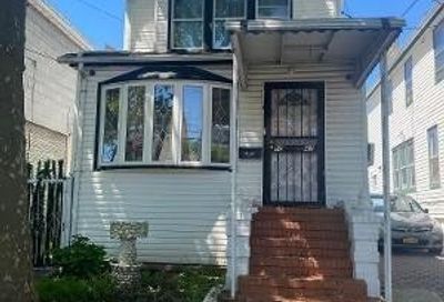 90-42 181 Hollis NY 11423