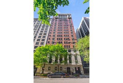 222 E Chestnut Street Chicago IL 60611