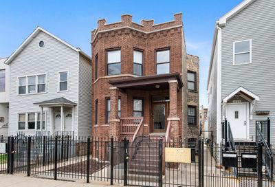 1716 N Campbell Avenue Chicago IL 60647
