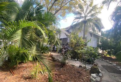 1928 10th Street Sarasota FL 34236