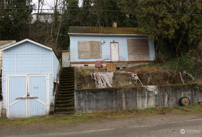515 Perry Avenue N Port Orchard WA 98366