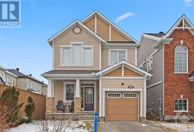 56 PONDHAWK WAY Ottawa ON K2C3H2