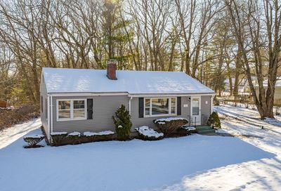 322 Reservoir St Holden MA 01520