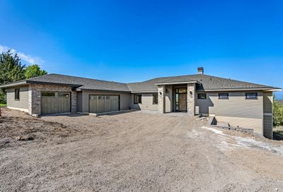 993 Highland View Loop Redmond OR 97756