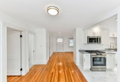21 Greenwood Ave Dedham MA 02026