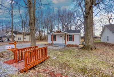 210 Strawberry St Portland TN 37148