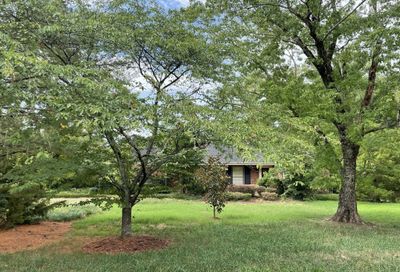2401 Hemingway Dr Nashville TN 37215