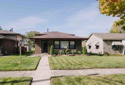 13936 S Hoxie Avenue Burnham IL 60633