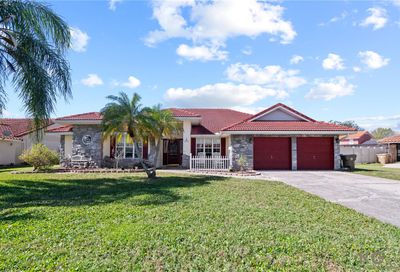 2407 Ravendale Court Kissimmee FL 34758