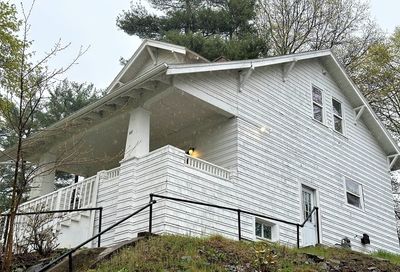62 Paine St Worcester MA 01605