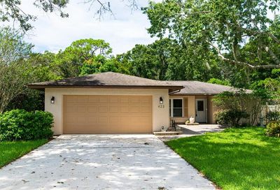 423 Whispering Oaks Court Sarasota FL 34232